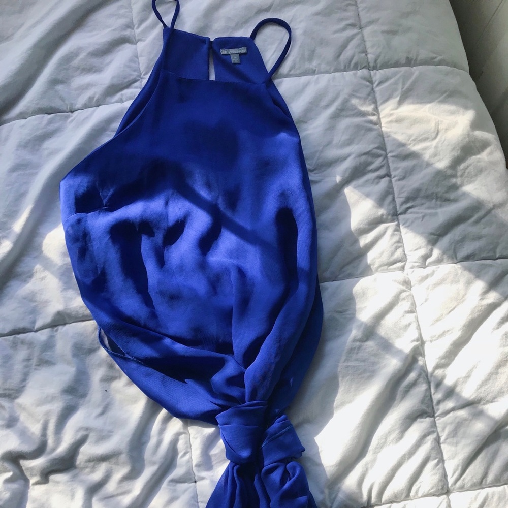 royal blue top🦋
